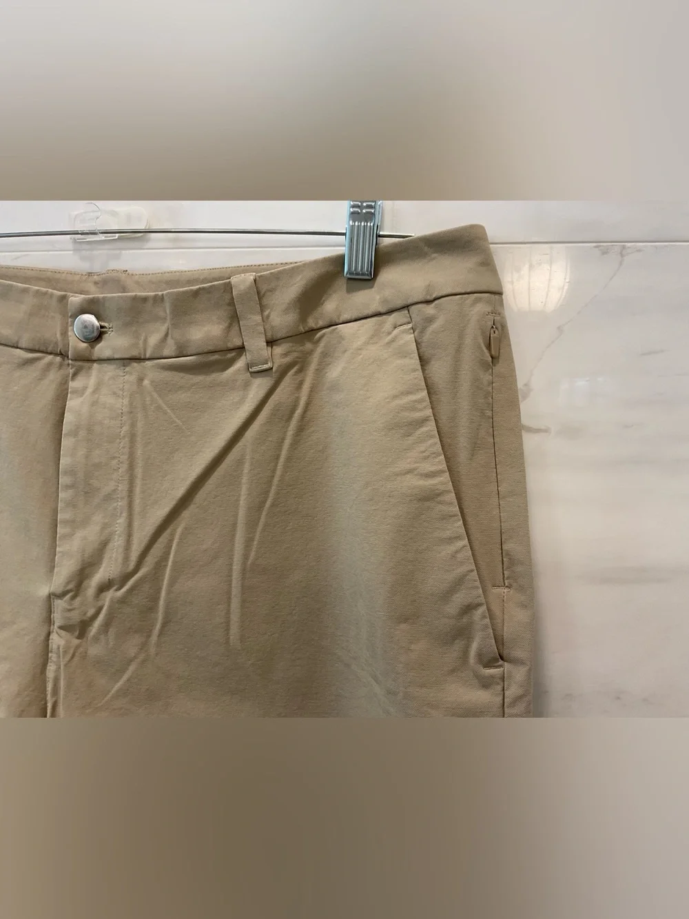 Lululemon Commission ABC 7” inseam Stretch Shorts - KHAKI TAN size 38 T48